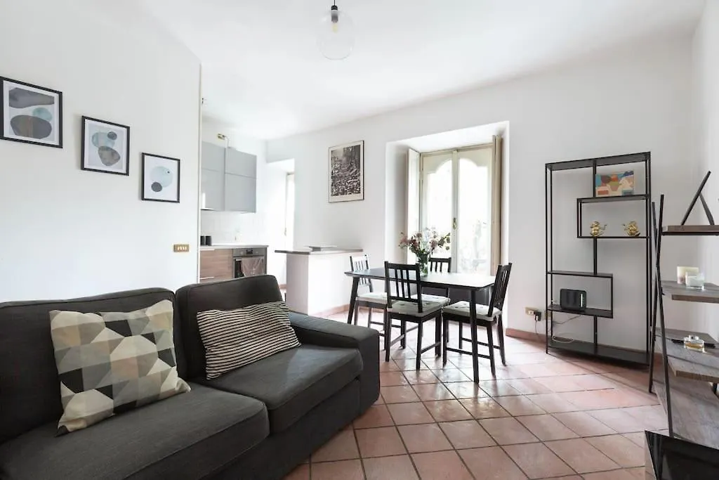 Brera Cozy Flat Apartment Milan Italy